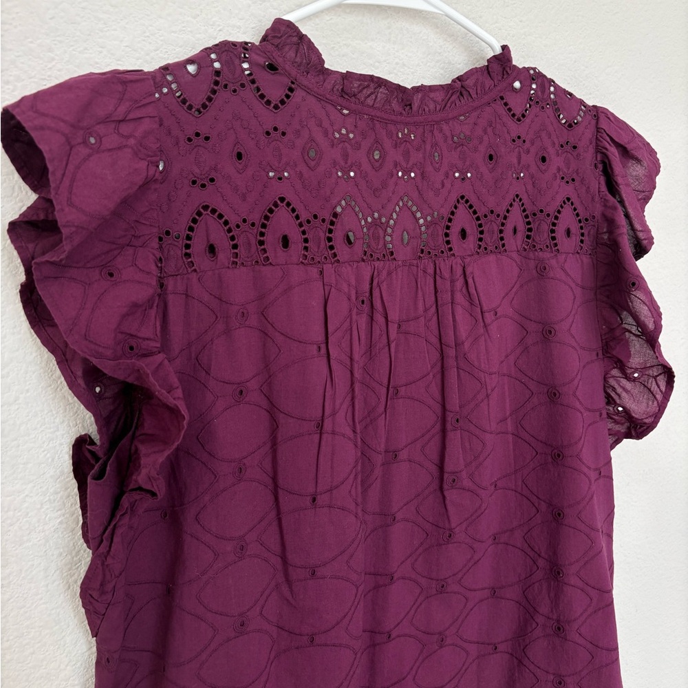 NWT LOFT Eyelet Flutter Sleeve Tie Neck Top Large Romantic Boho Chic Lightweight - Picture 7 of 8